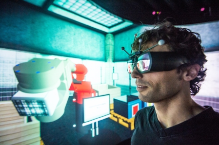 Arbeitssysteme sollen gebrauchstauglich und sicherheitsgerecht gestaltet werden. Das Institut für Arbeitsschutz der Deutschen Gesetzlichen Unfallversicherung (IFA) nutzt dafür virtuelle Realität (VR).